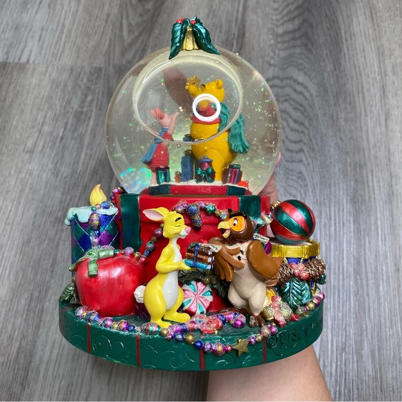 Disney Holiday Disney Winnie The Pooh Music Snow Globe Merry Little Christmas Tested Wbox